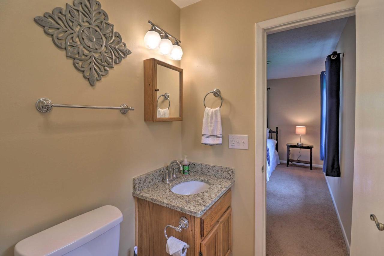 Hendersonville Home With Fire Pit 5 Mi To Downtown! Eksteriør bilde